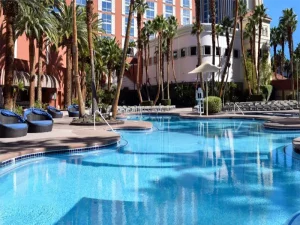 Treasure Island Hotel & Casino - Swimming Pool