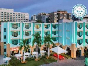 Best Hotels at Pattaya - Wave Hotel