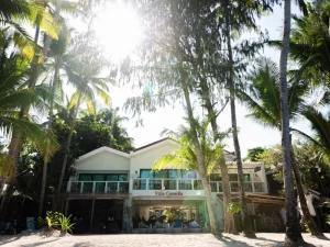Resorts on Boracay - Villa Caemilla Beach Hotel