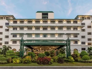 5 star Hotel Manila - The Manila Hotel