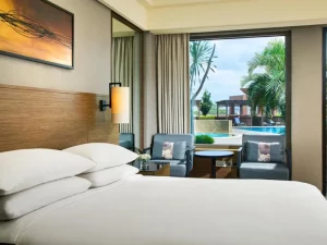 Hotel Renaissance Johor Bahru - room