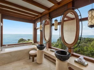Shangri-La’s Boracay Resort and Spa - Bathroom