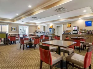 Comfort Inn & suites - dining