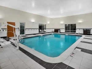 Fairfield Inn & Suites by Marriott - pool