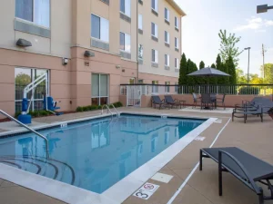 Fairfield Inn & Suites - pool