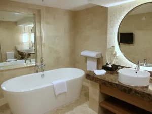 Grand Mercure Singapore Roxy - bathroom