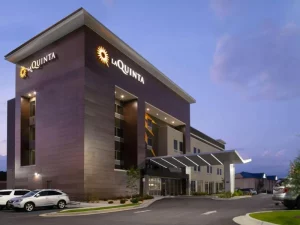 La Quinta Inn & Suites - Best Hotels in Tifton GA