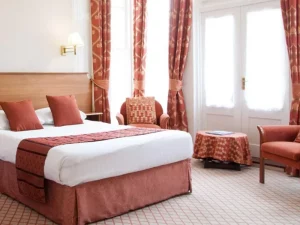 TLH Leisure Resort - Bedroom