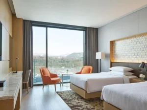 Marriott Jeju Shinhwa World Hotel - room