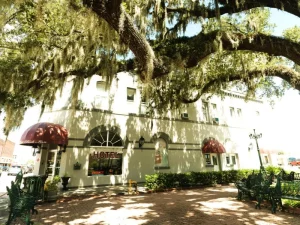 oak park lobby - Best hotels in Arcadia FL