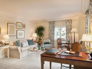 Peninsula Beverly Hills - living room