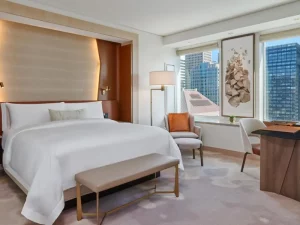 St. Regis Hotel - Bed Room - Best Hotels in San Francisco California