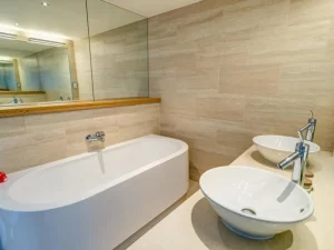 Apex City Quay Hotel _ Spa - Bathroom 2