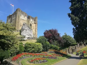 Guildford Castle - 1