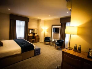 Heywood Spa Hotel - Bedroom
