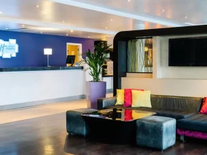 Holiday Inn Express Dundee, an IHG Hotel - Lounge