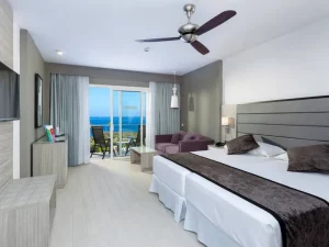 Riu Palace - Bedroom - Best Hotels in Tenerife