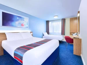Travelodge Ipswich - Bedroom