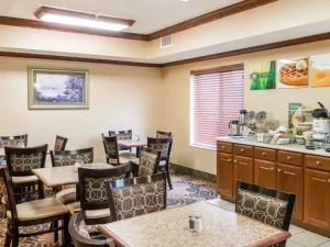 Quality Inn and Suites - Restaurant