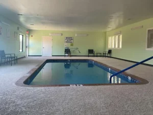 Quality Suites - Pool