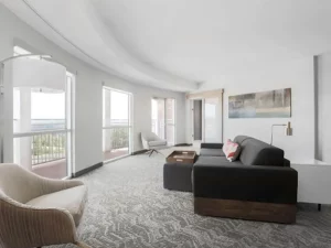 SpringHill Suites by Marriott Auburn - living room
