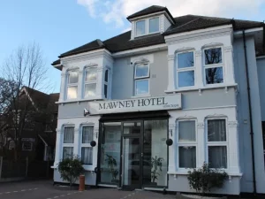 The Mawney Hotel - Cheap Hotels in Romford